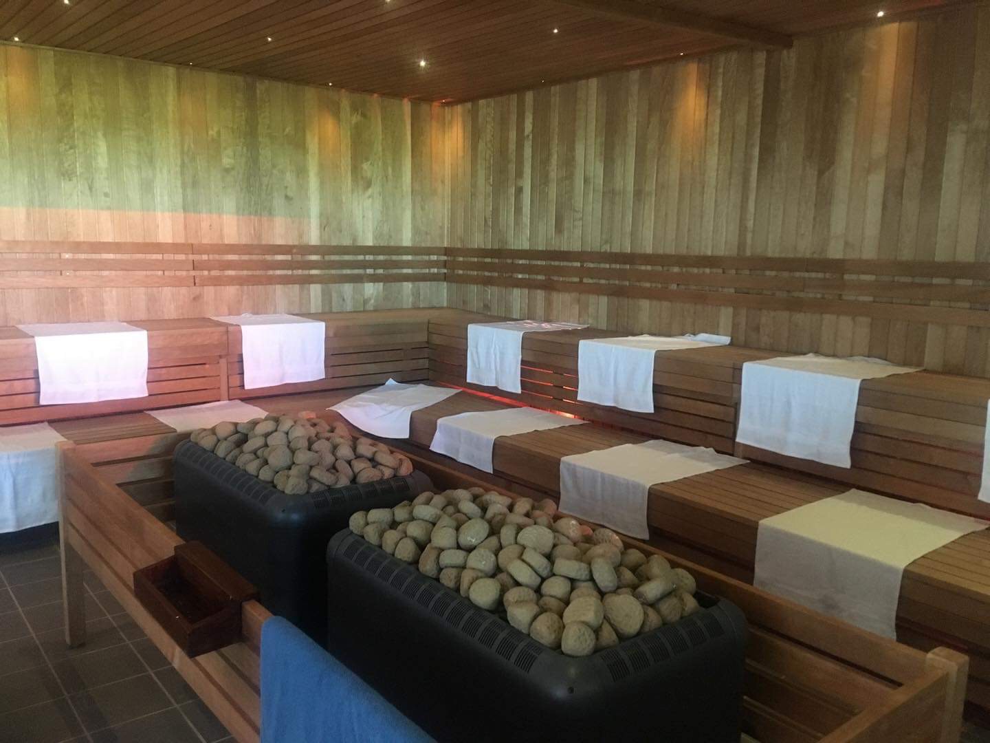 Sauna Med Haandklaeder